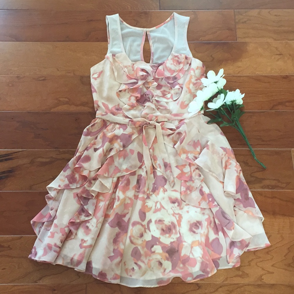 DONATING 4/20! Pink Flowered Lauren Conrad Dress